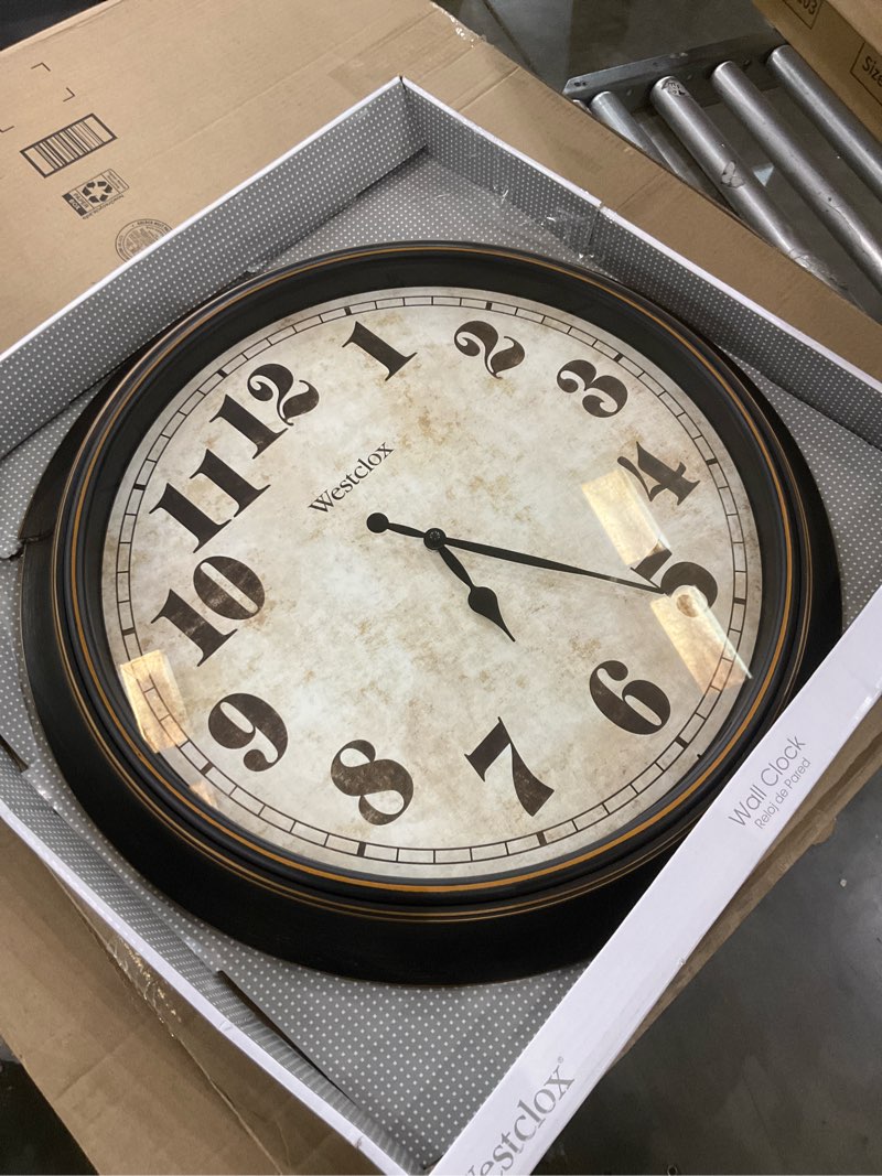 Condition photo showing Good Condition for Westclox Classic Large Wall Clock, Brown
