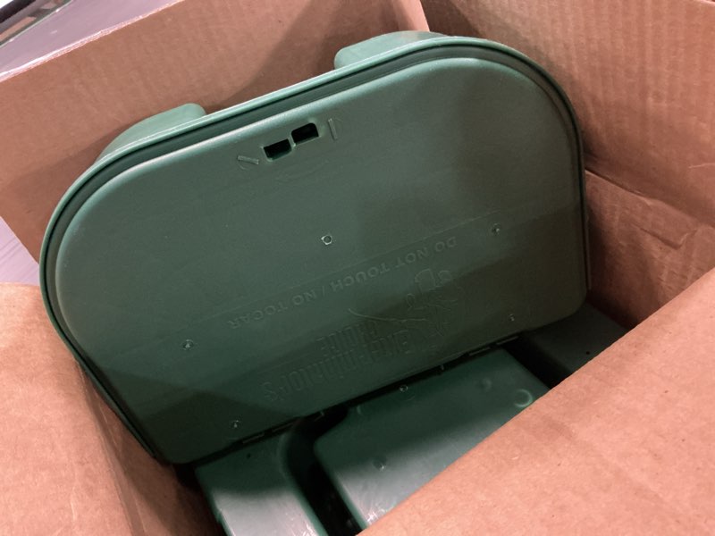 Condition photo showing Good Condition for exterminators choice rat bait stations - 2-pack large green bait boxes - heavy-duty with secure lock & key - outdoor use for rats & mice