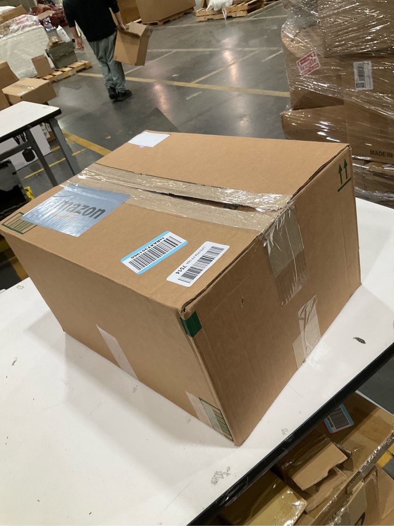 Condition photo showing Good Condition for multi-level cat tower, black