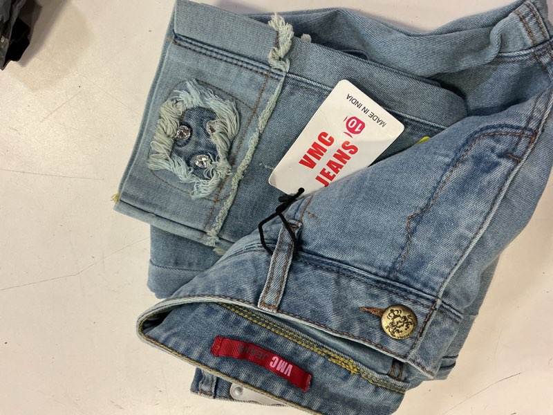 Condition photo showing Good Condition for vmc jeans jeweled size 10