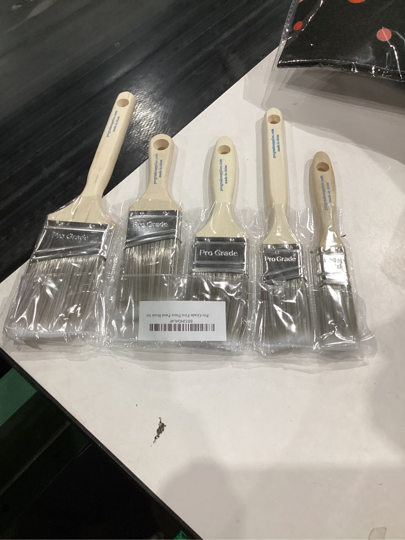 Condition photo showing New/Like New for Pro Grade, Paint Brushes, 5-Piece, Paint Brush Set: Flat & Angle Brushes for Latex and Oil Paints, Stains, Interior & Exterior Home Improvement