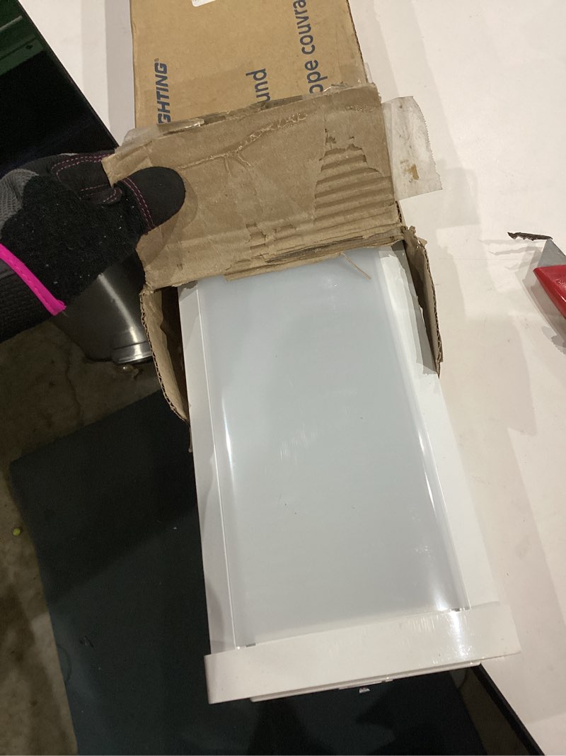 Condition photo showing Good Condition for Lithonia Lighting 2 Foot LED Light Fixture, Low-Profile LED Wraparound Flush Mount Ceiling Light, 4000K Cool White, 120V, 24-Inch (FMLWL 24 840) 4000K Cool White 24-Inch 120V Mount Light