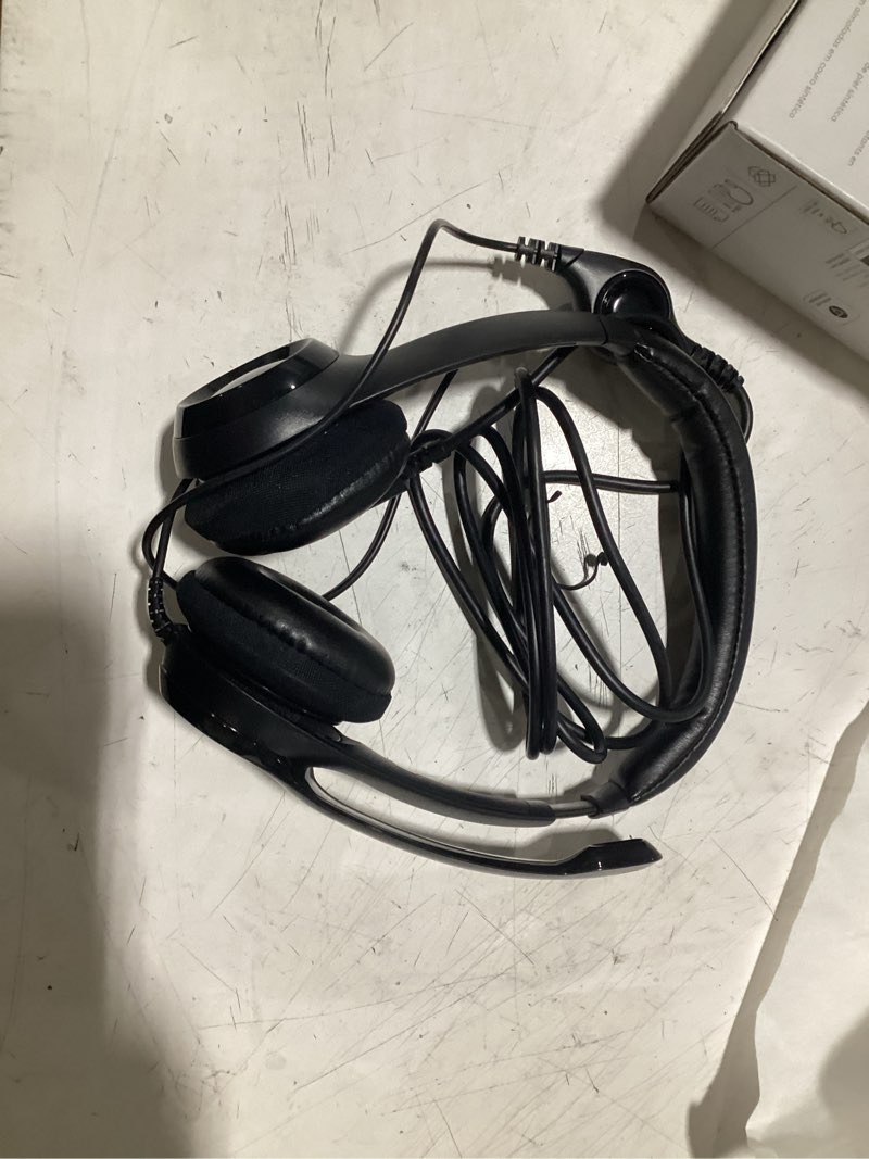 Condition photo showing As Is for logitech h390 wired usb headset, stereo headphones with noise-cancelling microphone, usb, in-line controls, black (981-000310)