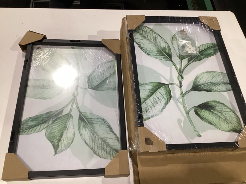 Condition photo showing Good Condition for CORE ART 12x18 Floating Picture Frame Set of 2,Double Plexglass Floating Frame for 11x17,9x15,8x10 Pictures,Wall or Tabletop Display,Black Black 12x18 - 2 pack
