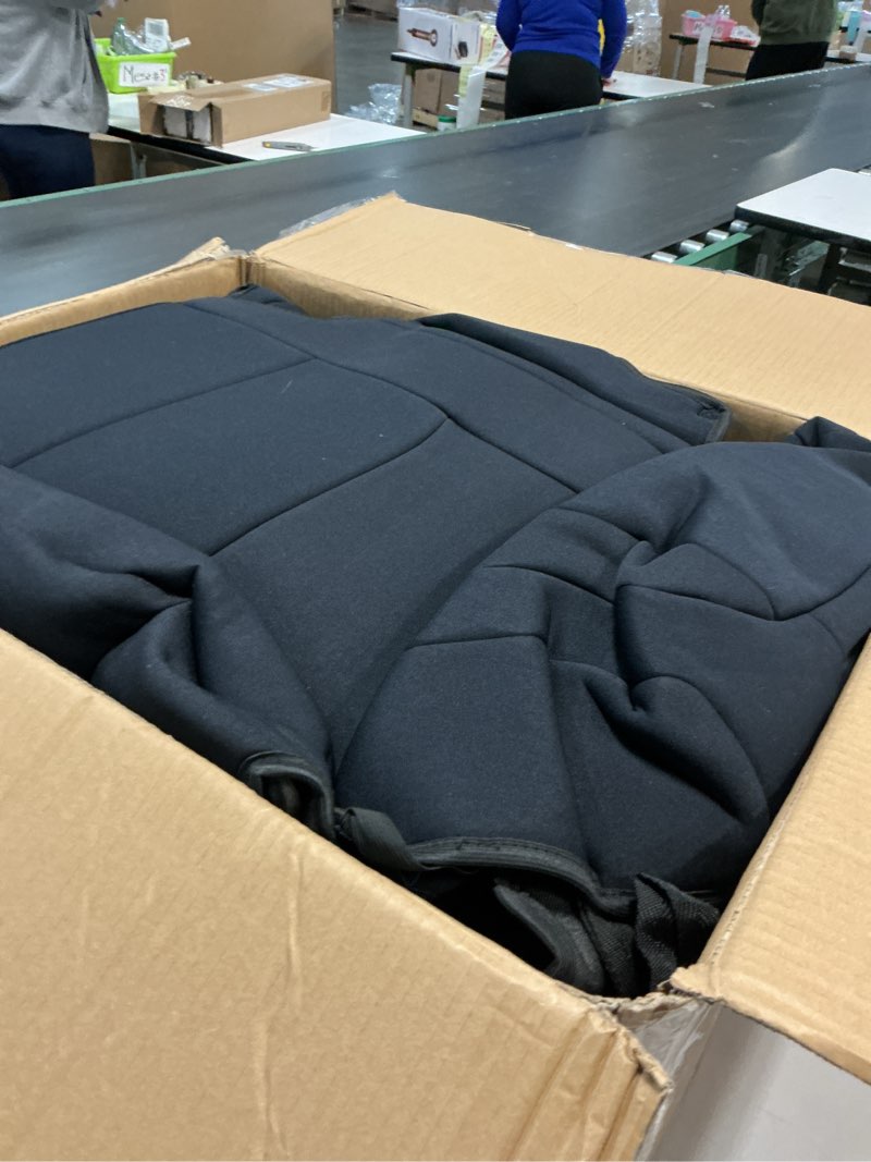 Condition photo showing Good Condition for Rough Country Neoprene Seat Covers for Jeep Gladiator JT (2020-2025) w/Factory Cloth Seats & No Cup Holder - Waterproof, UV-Resistant, Foam-Padded Front & Rear Covers