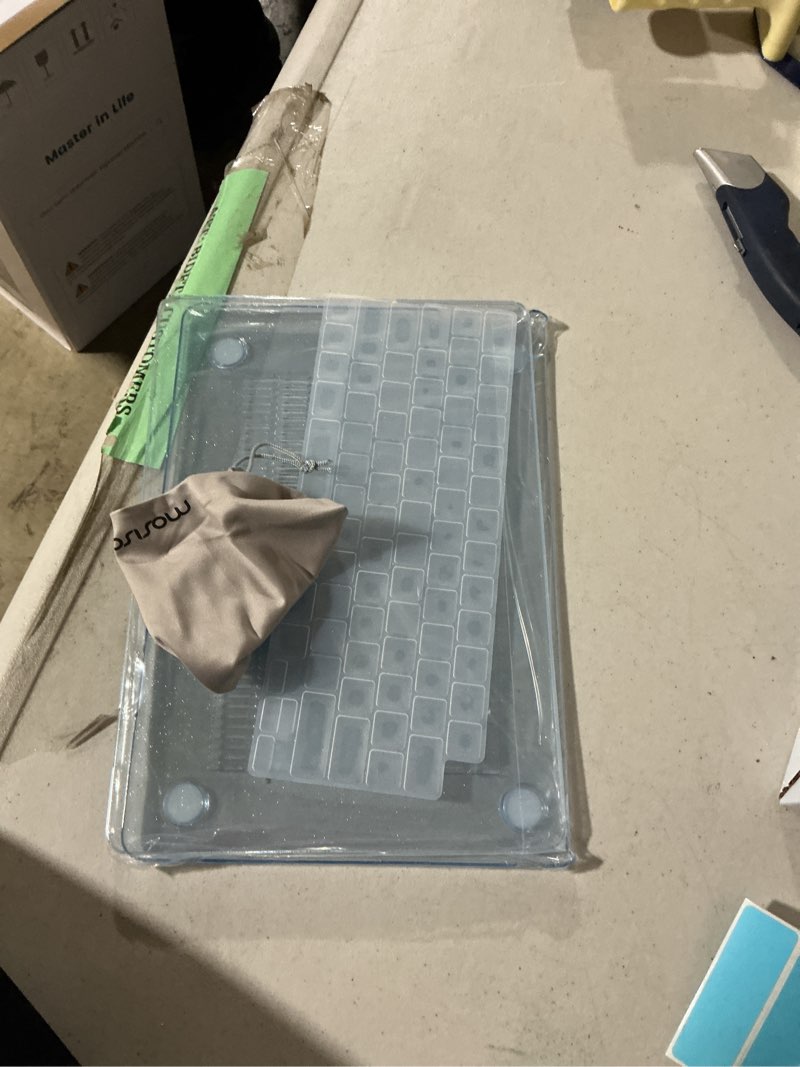 Condition photo showing Good Condition for mosiso sparkly glitter case compatible with macbook air 13 inch m5 2026 m4 2025 m3 m2 2024-2022 a3449 a3240 a3113 a2681, hard shell&keyboard cover&screenfilm&pouch for macbook air 13.6, sky blue