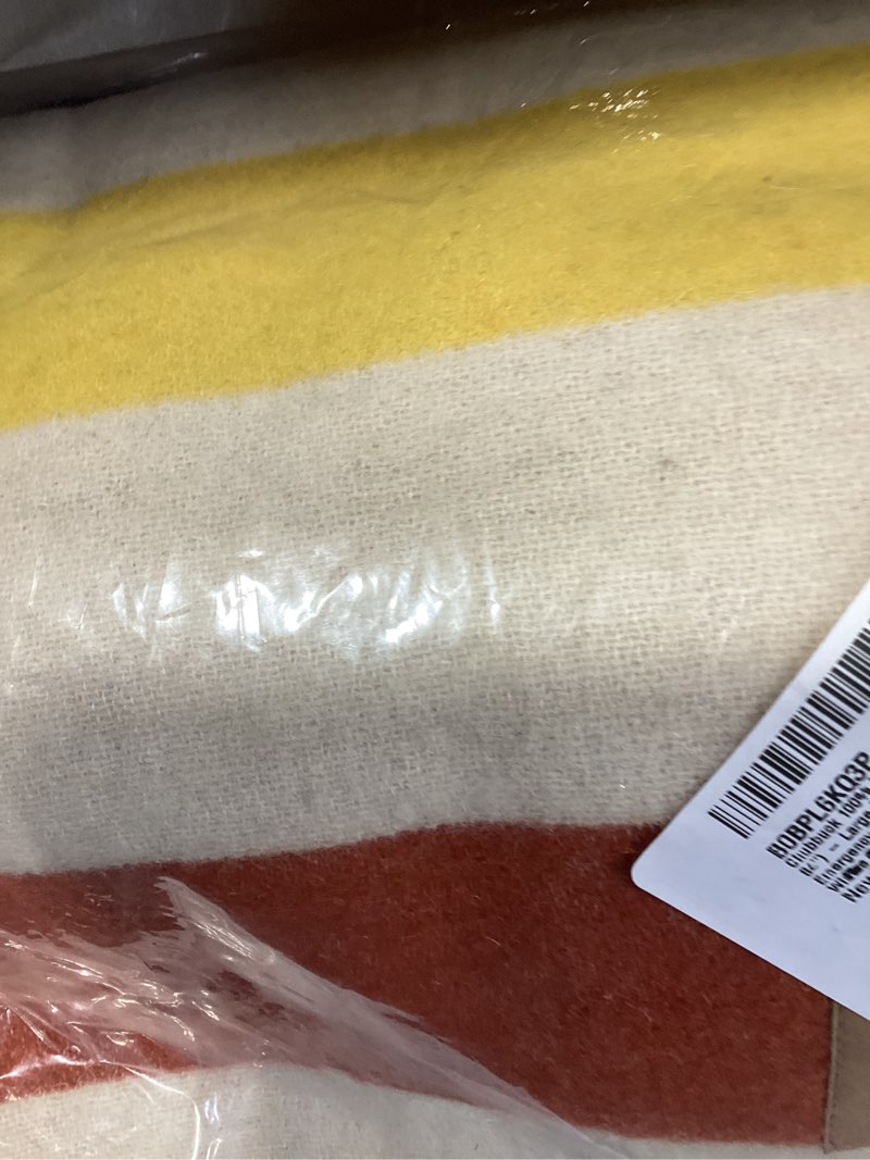 Condition photo showing Good Condition for chubbuck 100% wool blanket camping (60" x 84") - large warm blanket for camping, emergency, outdoor concerts and home use - fire retardant, soft and warm blankets for winter (lighthouse)