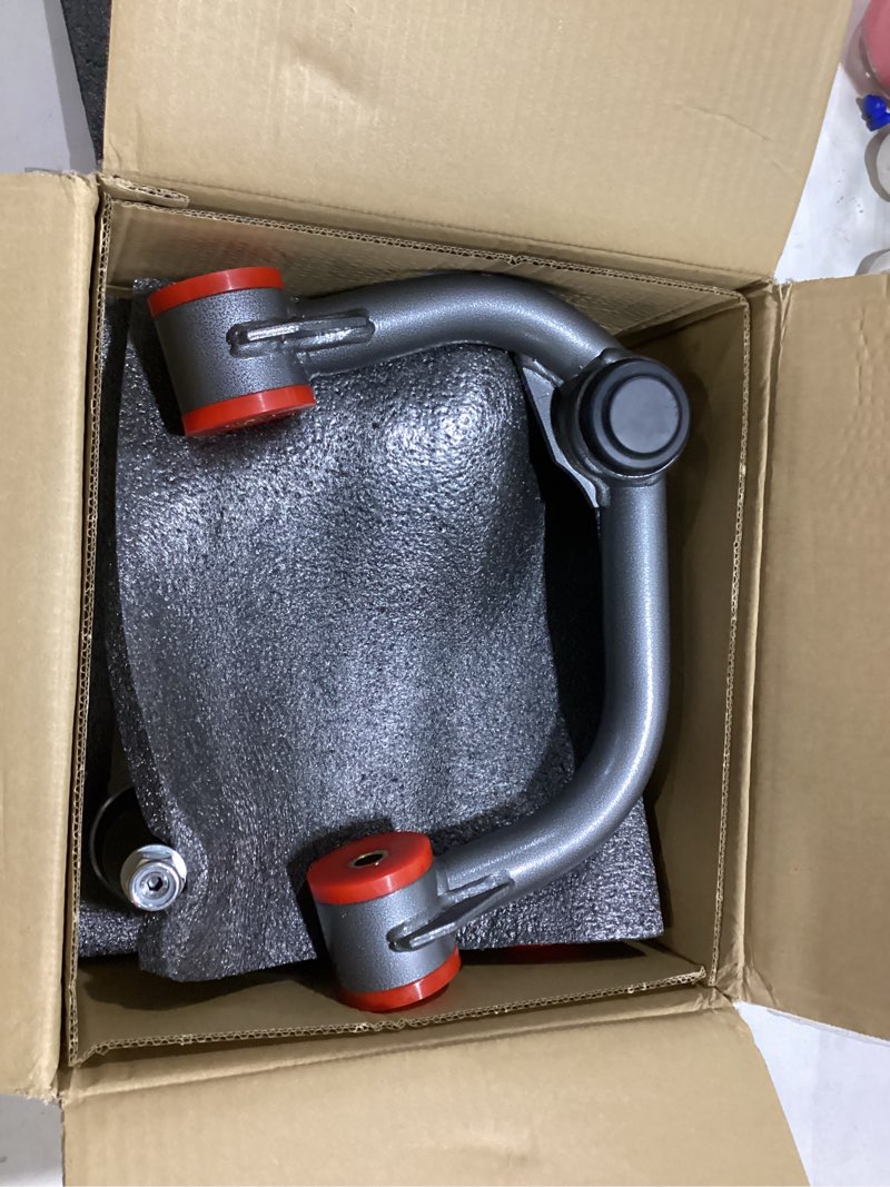 Condition photo showing New/Like New for front upper control arms w/ball joint for 2004-2020 ford f150, 2-4" lift suspension adjustable control arms, replacement oem factory/stock suspension arms 2pcs