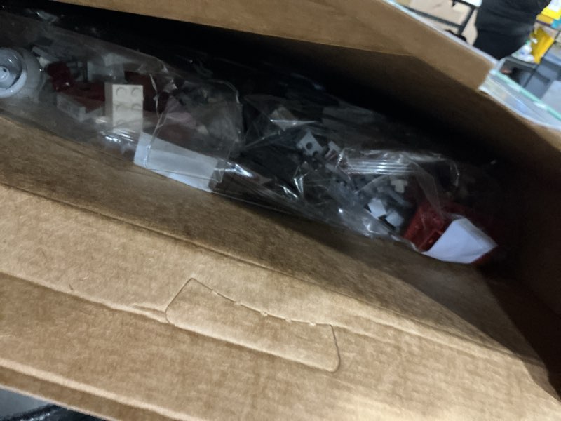 Condition photo showing Good Condition for lego star wars: the clone wars coruscant guard gunship - buildable star wars toy for 9 year olds - gift idea for fans - includes 3 clone trooper minifigures - 75354
