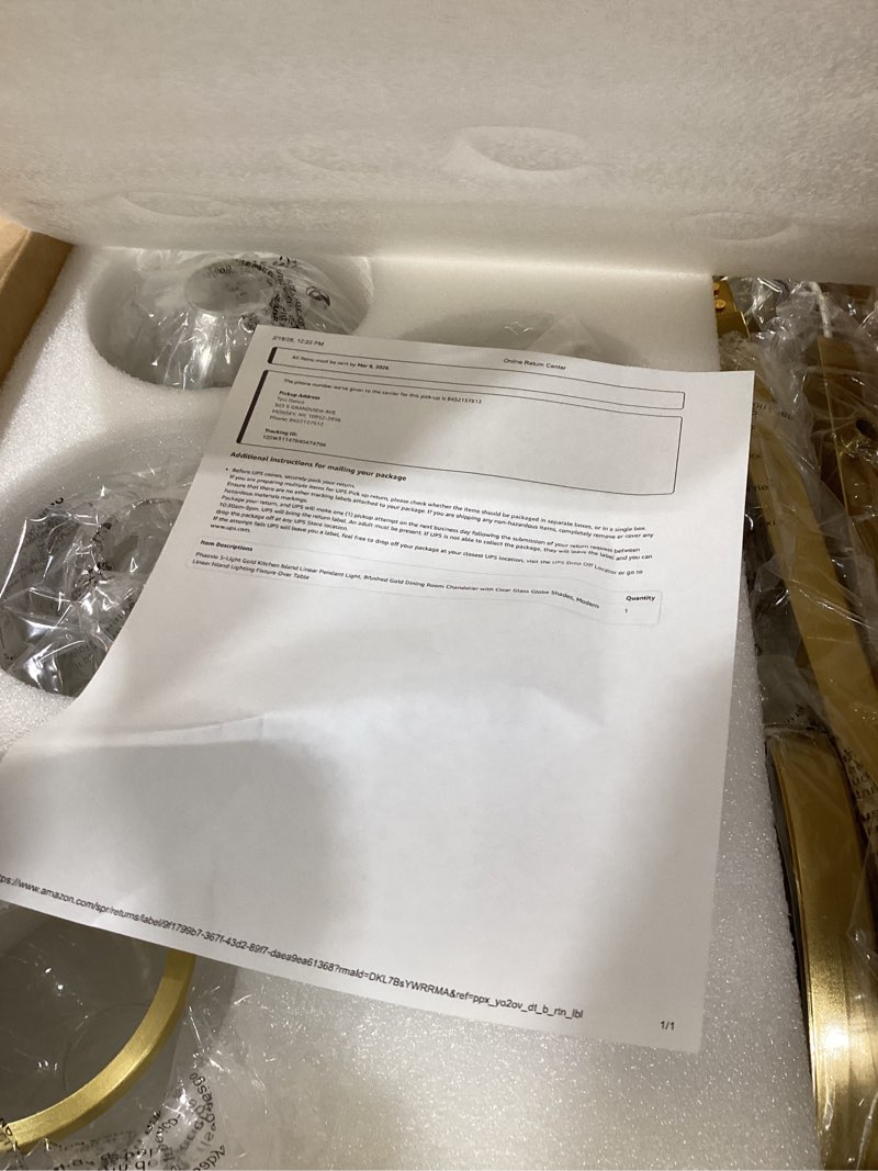 Condition photo showing Good Condition for Over table light fixture