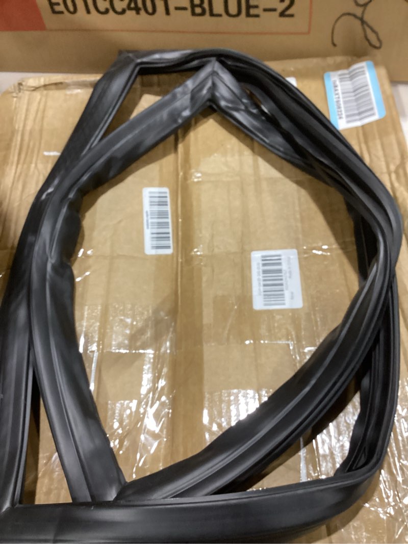 Condition photo showing Good Condition for 241872511, 242193211 refrigerator freezer door gasket compatible with frigidaire kenmore crosley freezer door seal replace 241872511, 242193211, 240514611, 240542111, 5304439525