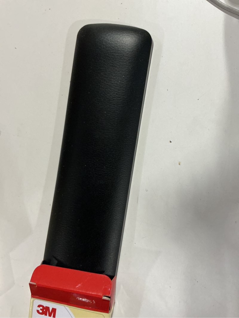 Condition photo showing Good Condition for 3m keyboard wrist rest, gel, black leatherette, wired, kp200le