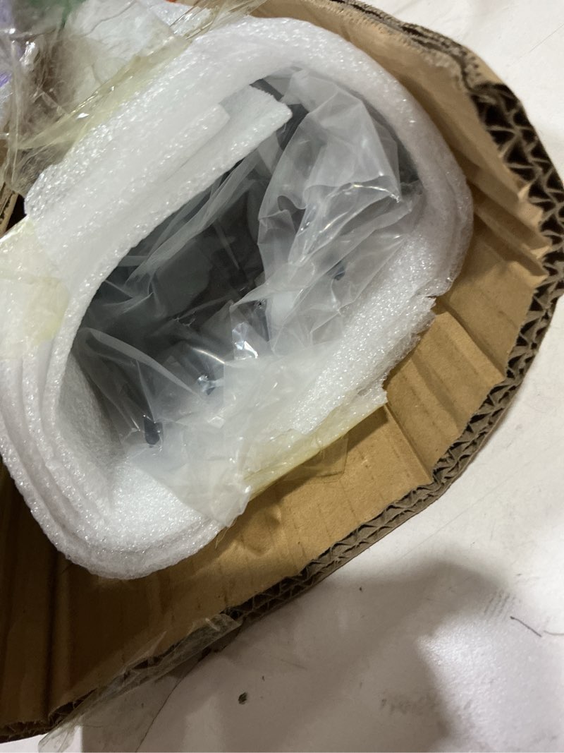 Condition photo showing New/Like New for Front Right Fog Light Grill for Audi A4 Quattro 2002-2005 Front Lower Bumper Fog Light Cover Inserts No.8E0807682A ABS 1 Pc