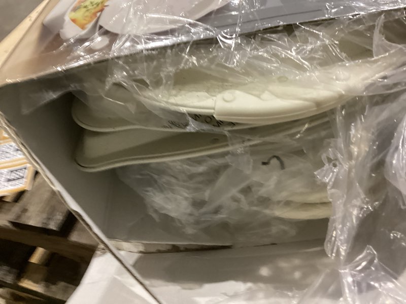 Condition photo showing Good Condition for Kikcoin 22 PCS Nonstick Baking Pans Set, Stackable Bakeware Sets with Silicone Handles, 450°F Oven Safe Baking Sheet Set, Easy Release Cookie Sheets for Baking, Cream