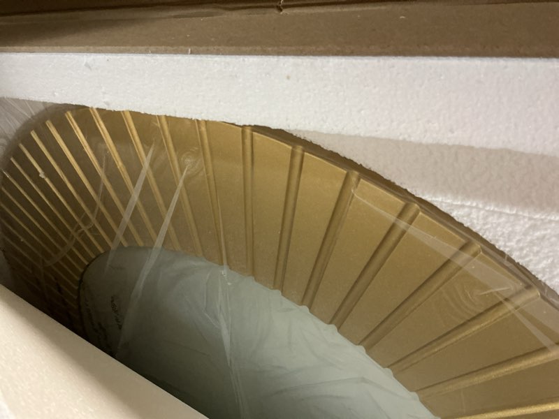 Condition photo showing Good Condition for Chende Round Gold Mirror, 36'' Large Decorative Mirror for Wall with Wood Frame, Elegant Accent Gold Mirrors for Living Room, Entryway, Bathroom Gold 36"L x 36"W