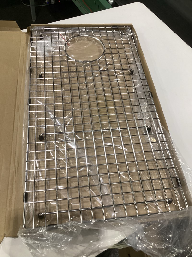 Condition photo showing Good Condition for serene valley sink bottom grid 25-7/8“ x 14-1/16", side drain with corner radius 3/8",svh2614s