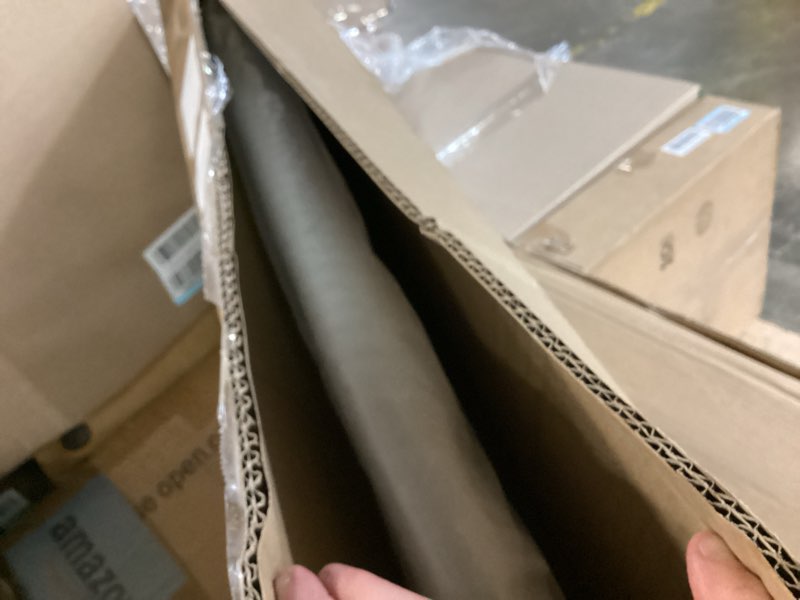Condition photo showing New/Like New for carbon fiber rear spoiler wing compatible with 2018-2024 8th gen toyota camry