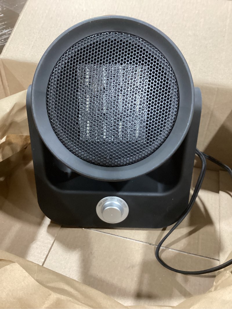 Condition photo showing Good Condition for space heater black
