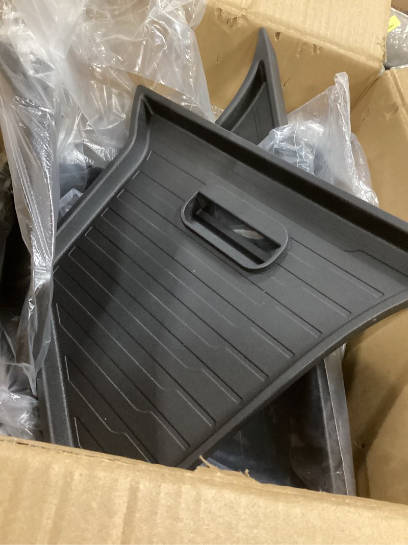 Condition photo showing Good Condition for new 2025 2026 model y juniper rear trunk storage bins with lids 2pcs refresh model y rear trunk storage box tpe waterproof trunk organizer for model y juniper interior accessories 2025-2026 model y trunk storage bin