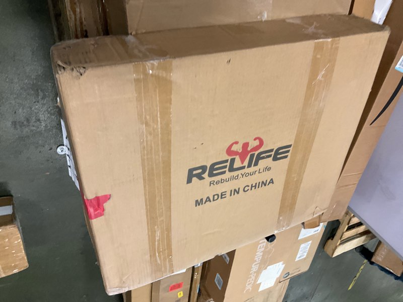 https://lotting-media.assets.bidfta.com/lotting_d3fbeb2b-940d-46b5-94a6-93c11bffe4e7