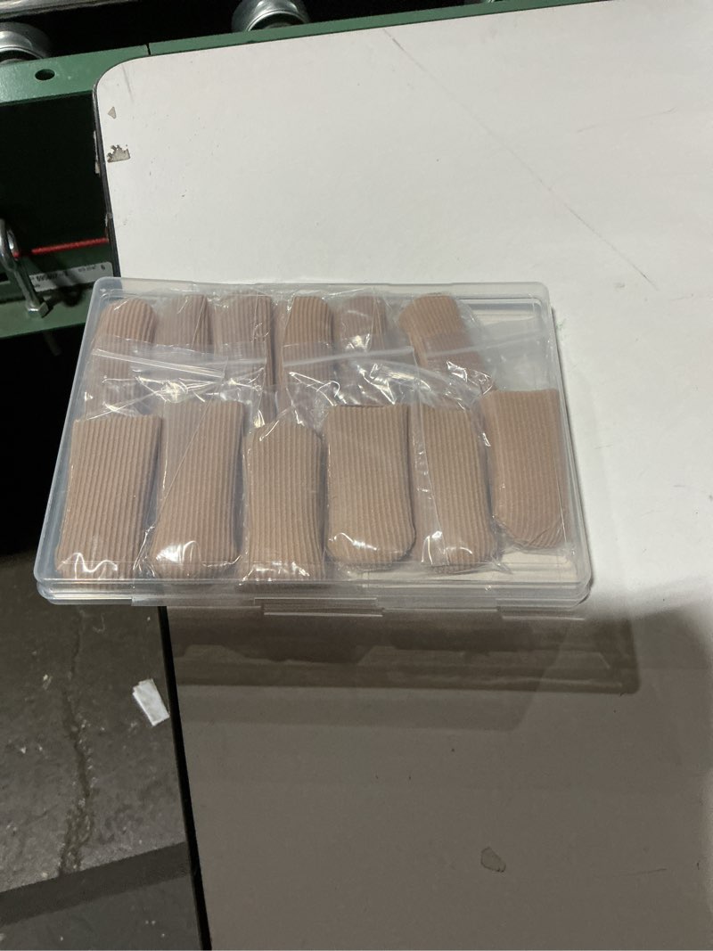Condition photo showing Good Condition for 12 Pcs Toe Protectors Fabric Sleeve Toe Caps Closed Toe Surface, Soft Prevent Corn Callus Relief Pain for Men and Women (Size Large + Size Medium)