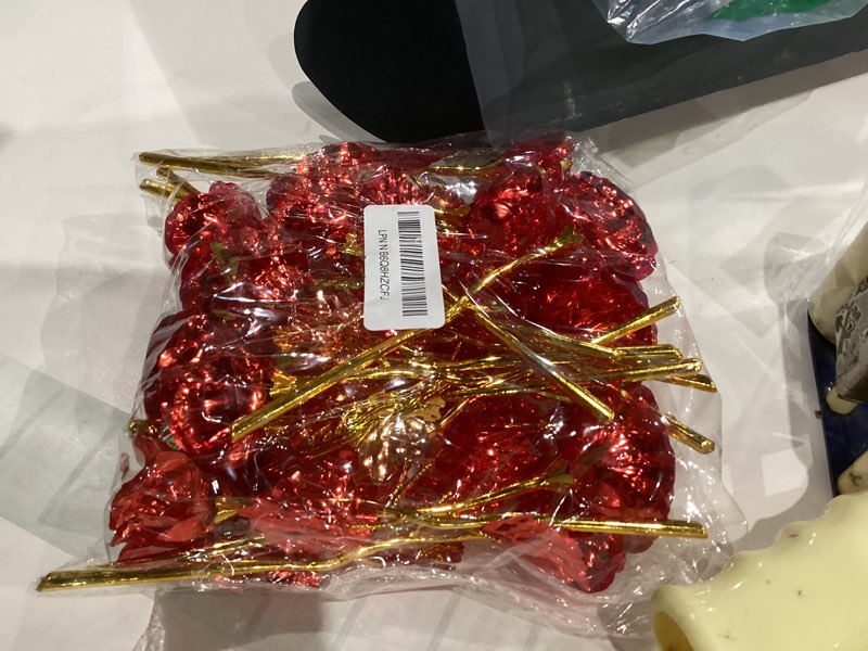 Condition photo showing Good Condition for 20PCS Artificial Colorful Flowers Galaxy Rose Crystal Flower Glass Rose Gifts for Wedding, Mother' s Day Memorable Days, Red