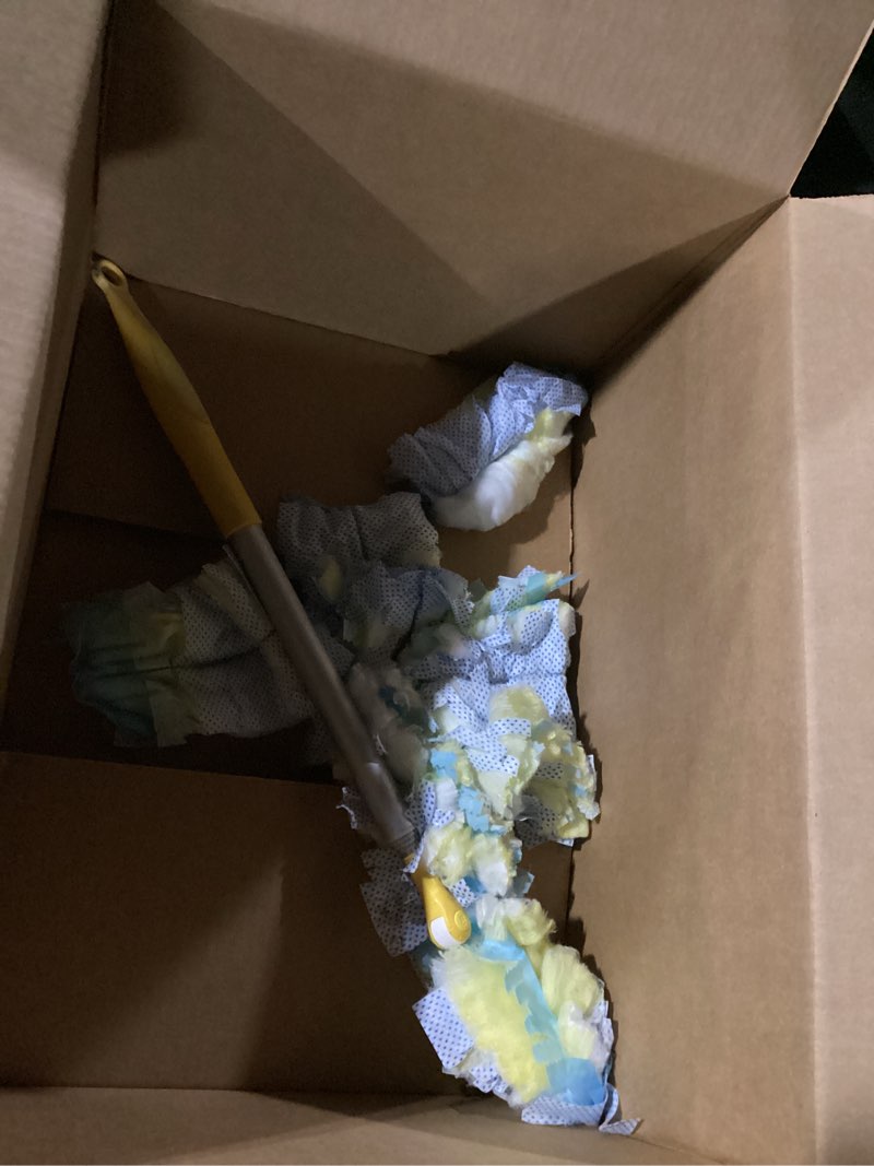 Condition photo showing As Is for Swiffer Duster Kit with 6 ft Super Extendable Handle, Heavy Duty Starter Kit with 8 Refills