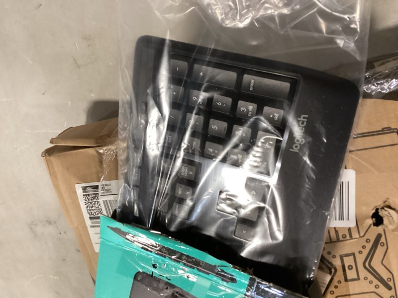 https://lotting-media.assets.bidfta.com/lotting_d40d1910-4968-44cb-a76e-03a750088091