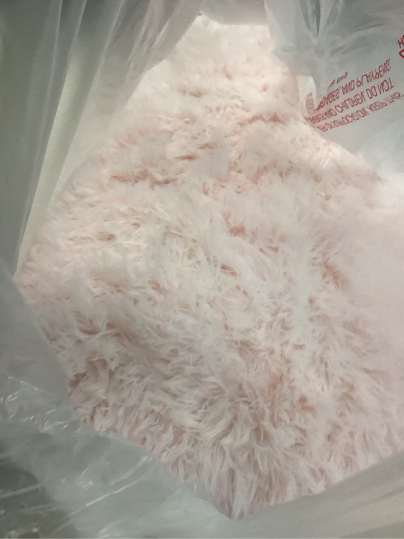 Condition photo showing Good Condition for PAGISOFE Pink Rugs for Girls Bedroom 4x6 Ft Fluffy Cute Girls Room Decor Aesthetic Area Rugs Kawaii Baby Nursery Rugs Plush Playroom Shag Teen Girl Rug Thick Fur Dorm Rug Living Room Carpet 4' x 6' (Rectangular) Pink