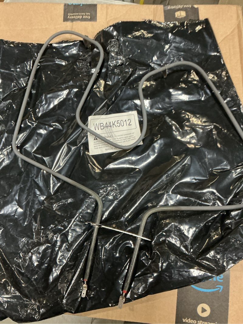 Condition photo showing Good Condition for WB44k5012 Oven Bake Element Fit for G-E Ken-more Hot-point Oven Heating Element Replacement Replaces 325883 PS249247 WB44K5012E WB44K6012 WB44M0001 WB44M1 WB44X0234 WB44X230 WB44X234 by AMI PARTS