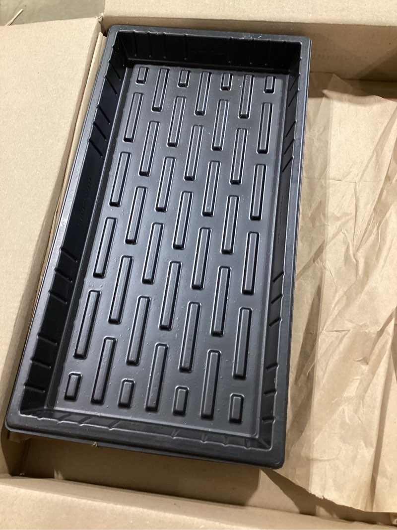 Condition photo showing Good Condition for growing trays, 1020 plant nursery trays heavy duty seed starter flat seedling tray for 72/128 cell plug tray transplant growing microgreens (21"×11", 10 pack, 1.6" deep, without holes) td538-10p-black
