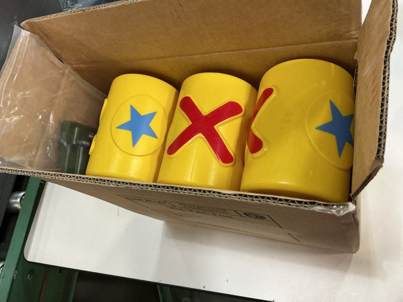 Condition photo showing Good Condition for barcaloo tic tac toe spinner activity panel - swing set accessories - playground accessories for kids outdoor - treehouse and playset equipment attachments - outdoor tic tac toe set - 12x19 - yellow 19x12