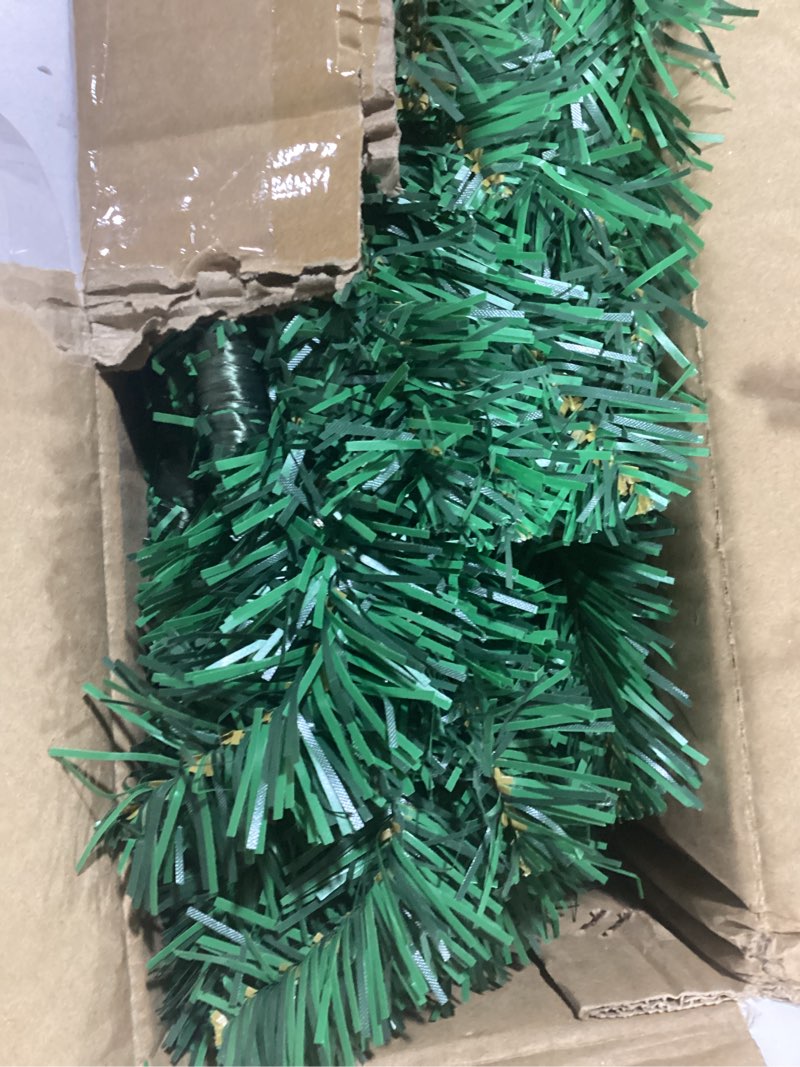 Condition photo showing Good Condition for GlyinnHe 6FT Green Half Artificial Christmas Tree?Xmas Fake Half Pine Tree with Foldable Metal Stand Fully Easy Assembly Hinged Artificial Tree for Home Decoration, Party, Office