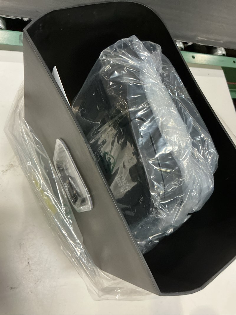 Condition photo showing Good Condition for pen+gear 6-sheet cross-cut paper/credit card shredder with 3.7 gallon bin, black, home & office use
