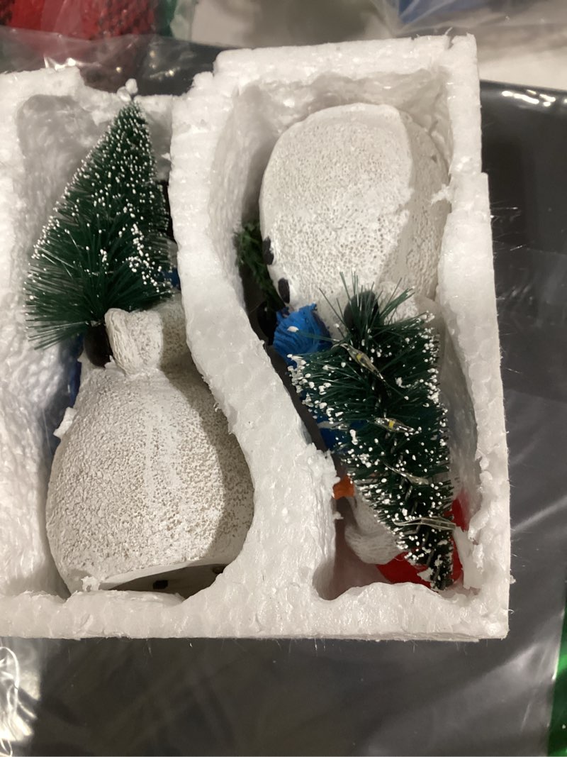 Condition photo showing Good Condition for iStatue Resin Snowmen Figurines with Lighted Christmas Tree and Wreath 5'' - Set of 2 Battery Operated - Holiday Decorations Home Decor (Snowman)