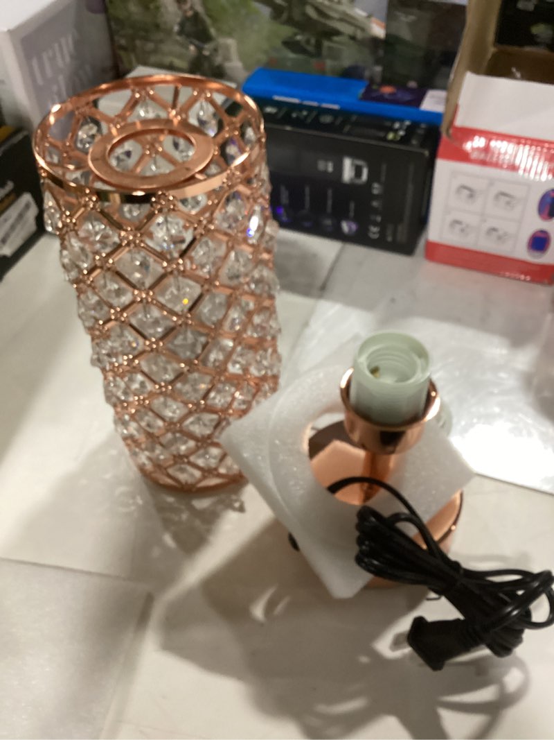 Condition photo showing Good Condition for hong-in crystal table lamp - 3-way dimmable touch control, rose gold bedside lamp with usb c and a ports, nightstand light for living room, bedroom, home office (bulb included)