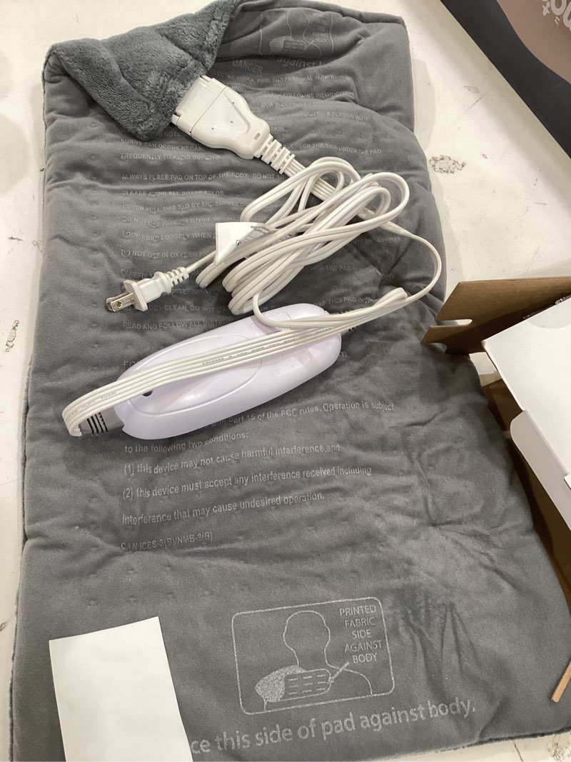 Condition photo showing Good Condition for calming heat massaging vibrations weighted heating pad by sharper image | temperature settings, auto shut-off feature, gift for holidays, women & men | 3 heat, 6 massage, 12” x 24”, 4 lbs 18 combinations- 12” x 24”, 4 pound