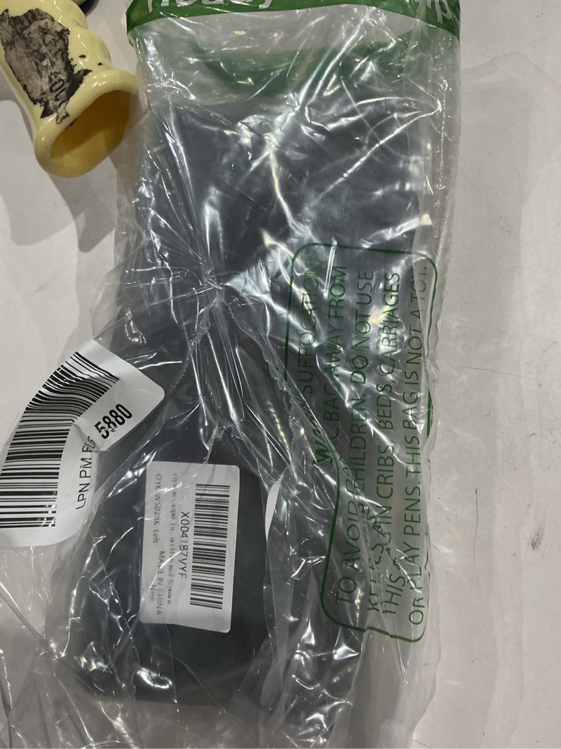 Condition photo showing Good Condition for wrist brace with thumb support for carpal tunnel, thumb brace for de quervain's tenosynovitis, tendonitis, thumb spica splint left hand, wrist support men and women black-left hand one size