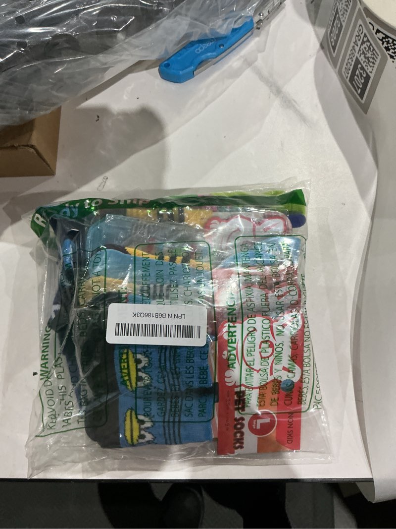 Condition photo showing Good Condition for 24 pcs cat mittens to prevent scratching, cat booties with adjustable straps, soft fabric for comfort, 6 fun designs, protects furniture and floors