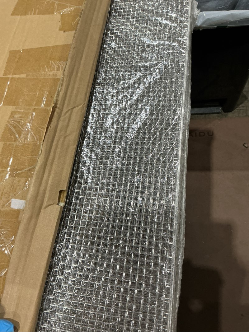 Condition photo showing Good Condition for yaocom 5 pack 23 x 23 inch stainless steel bakery screen, heavy duty wire cooling grid for donuts bread pastries, commercial baking tray insert for frying draining glazing, oven safe mesh tray