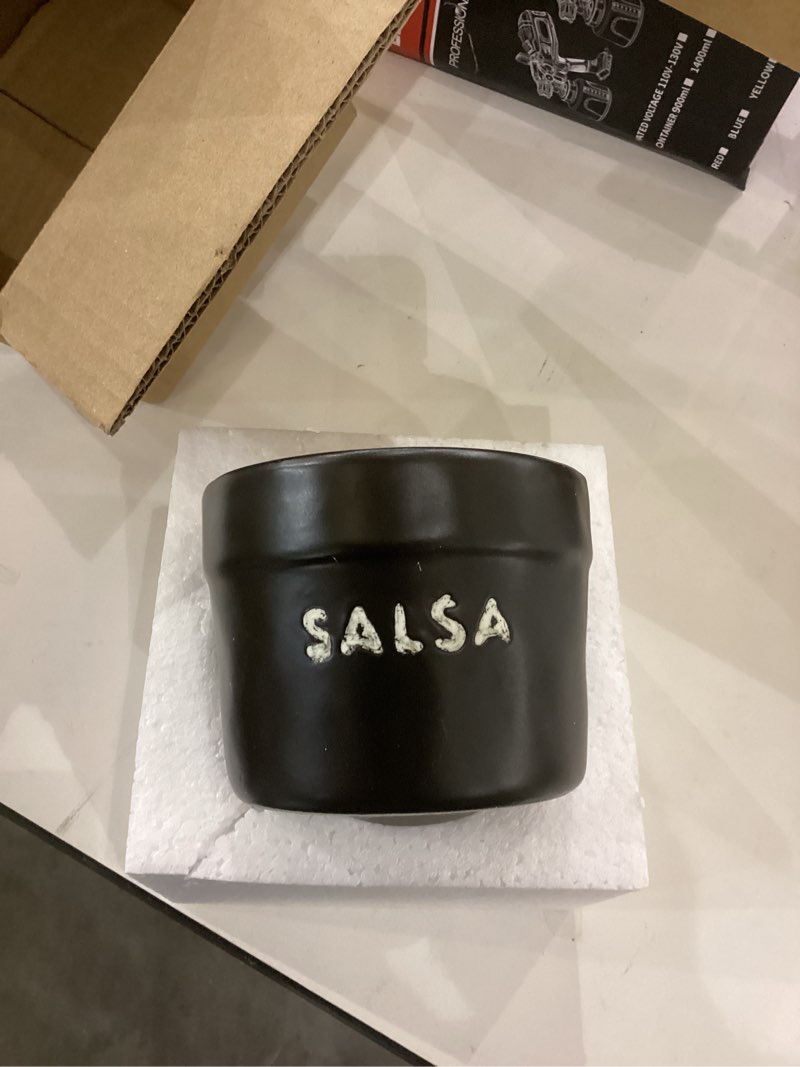 Condition photo showing Good Condition for Santa Barbara Design Studio Serving Bowls Taco Night Ceramic Bowl, Small, Salsa Small Salsa