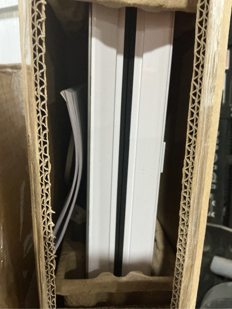 Condition photo showing Good Condition for FoodSaver Compact Vacuum Sealer Machine with Airtight Bags and Roll - Ideal for Sous Vide and Airtight Food Storage, White