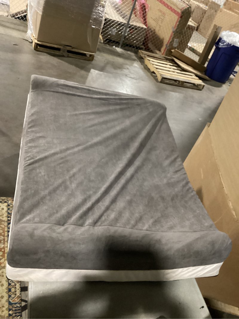 Condition photo showing Good Condition for EHEYCIGA Orthopedic XL Dog Beds for Extra Large Dogs with Removable Washable Cover for Crate, Grey, 41x27 41*27*3.5 inches Grey