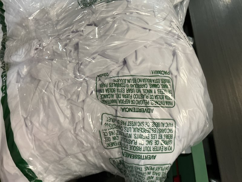 Condition photo showing Good Condition for 10-pack white tablecloths for rectangle tables, 60 x 102 inches, stain-resistant polyester fabric for 6 foot tables - washable table covers for weddings, banquets, birthday, parties, events white 60x102 in, 10 pack