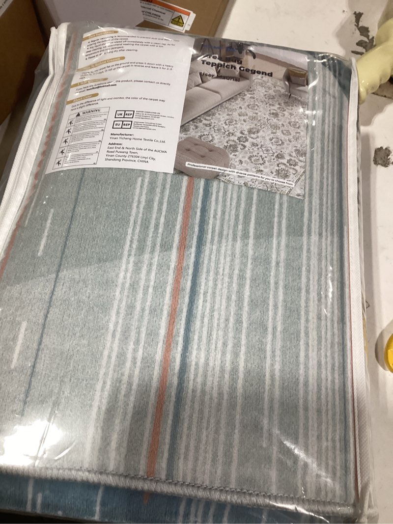 Condition photo showing Good Condition for HOMFINE Washable Area Rug - Geometry Style Modern Rugs for Living Room, Bedroom, Machine Washable Rug Soft Non Slip Non Shedding Area Rug - Blue, 6'x9' Blue 6' x 9' (Square)