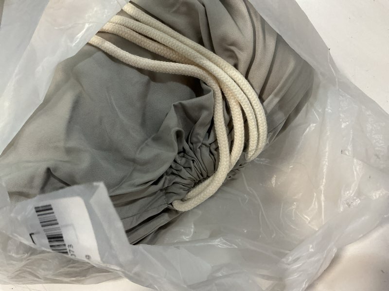 Condition photo showing Good Condition for bamboo sheet set size king grey