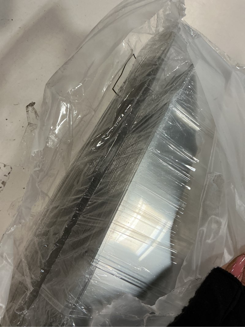 Condition photo showing Good Condition for 100 Pcs Clear Favor Boxes Plastic Clear Gift Boxes 4 x 4 x 4 Inch Candy Transparent PVC Gift Package for Teacher Students Back to School Wedding Bridal Baby Shower Party Cupcake Macaron Candy Cookie
