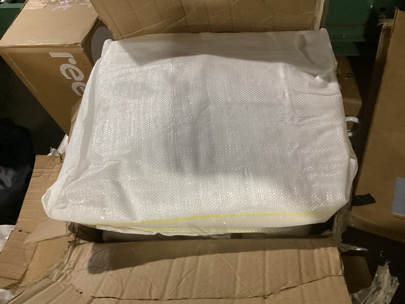Condition photo showing Good Condition for 10 pack ewori fibc jumbo bulk bag diamond one ton bag 35.4"l x 35.4"w x 43.3"h 2650lbs swl safty factor 3:1 duffle top flat bottom heavy duty construction woven polypropylene bags (10)