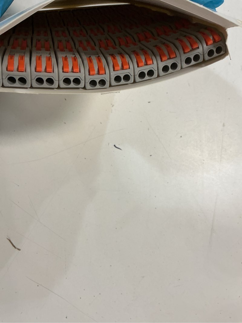 Condition photo showing Good Condition for HENGXIA 50 Pcs ? 2 Conductor Compact Splicing, 2 Circuit Inline Splices, 28-12 AWG, SPL-2
