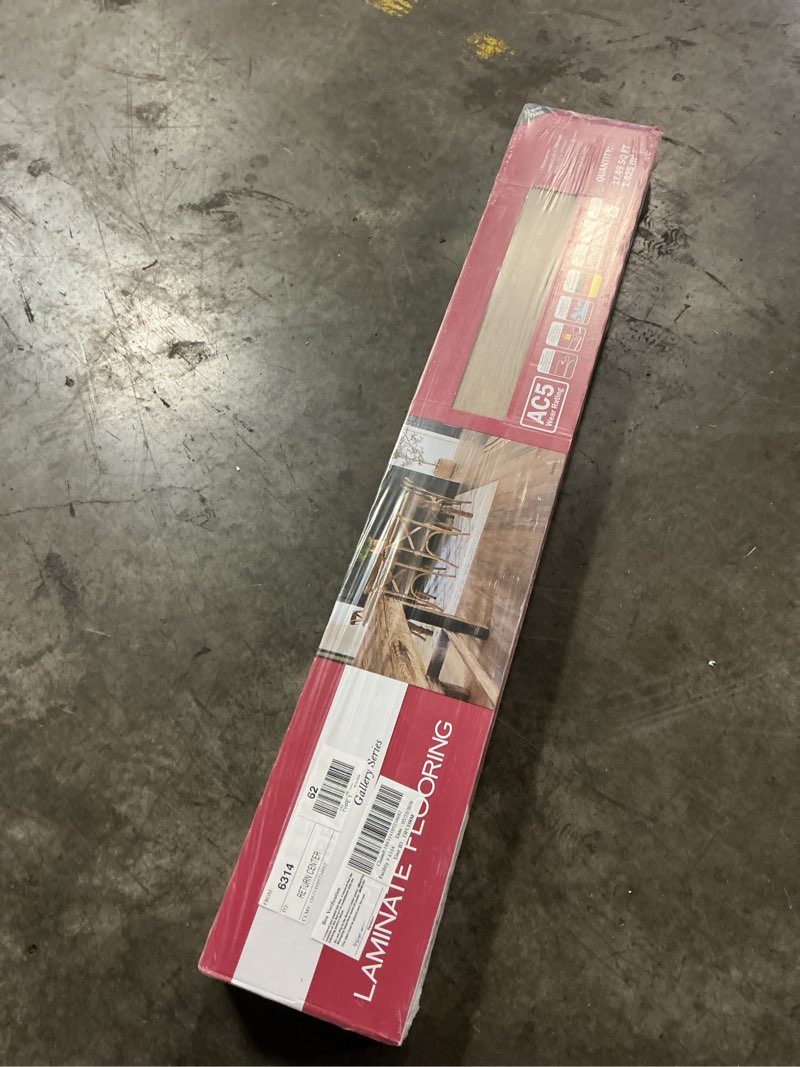 Condition photo showing Good Condition for select surfaces seaside gallery series laminate flooring, 17.49 sq. ft. per box